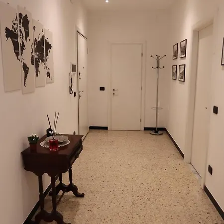 Granny House * ラ・スペツィア